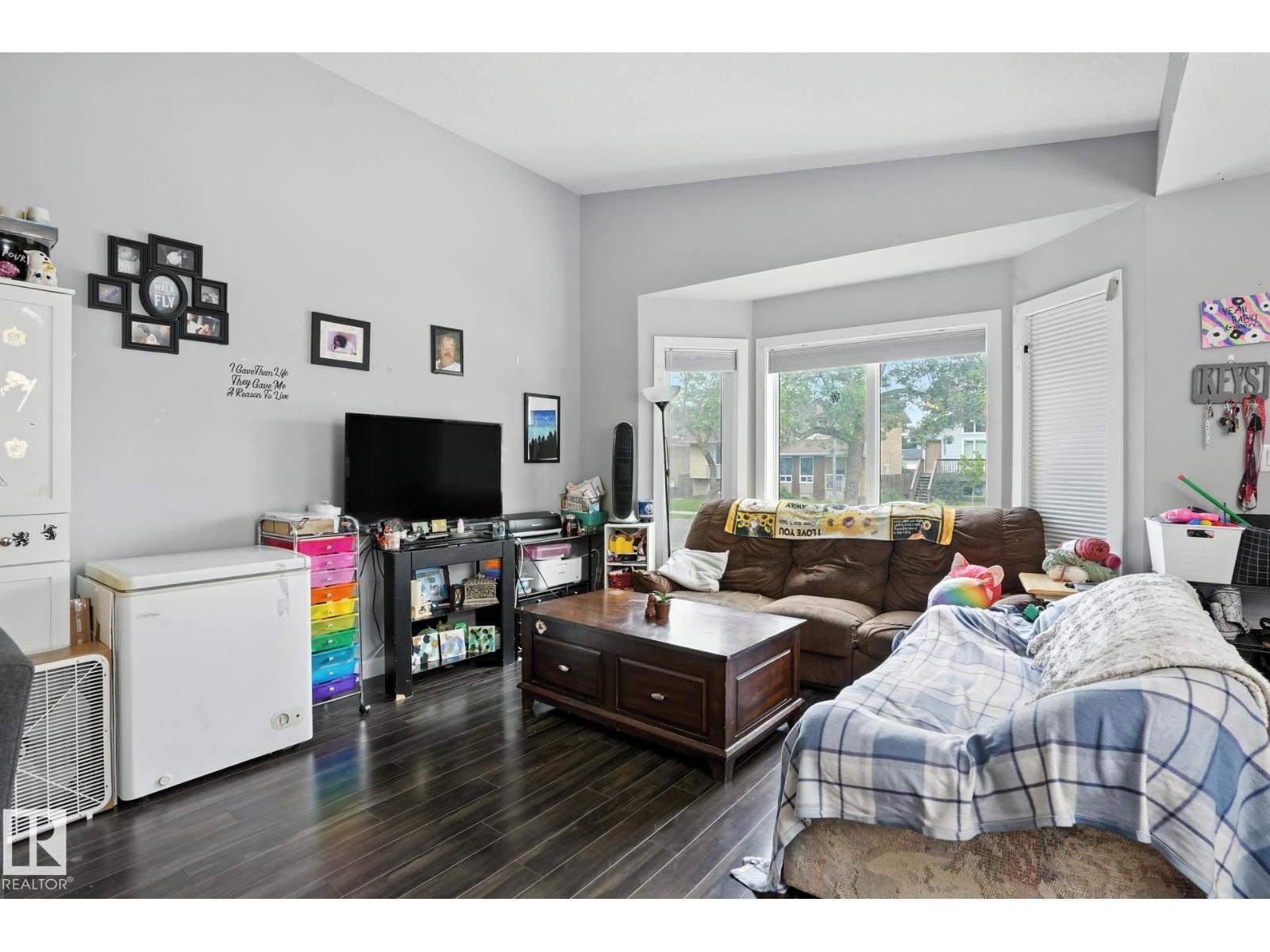 10436 154 ST NW