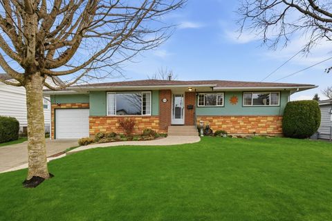 9742 JUNIPER STREET|Chilliwack Proper East Chilliwack BC V2P5J1