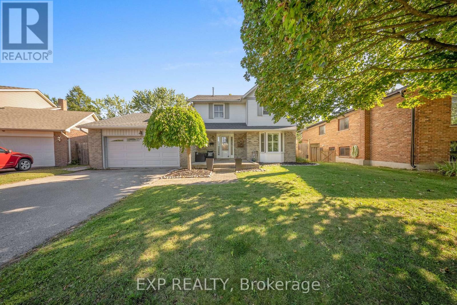 54 PATHFINDER CRESCENT