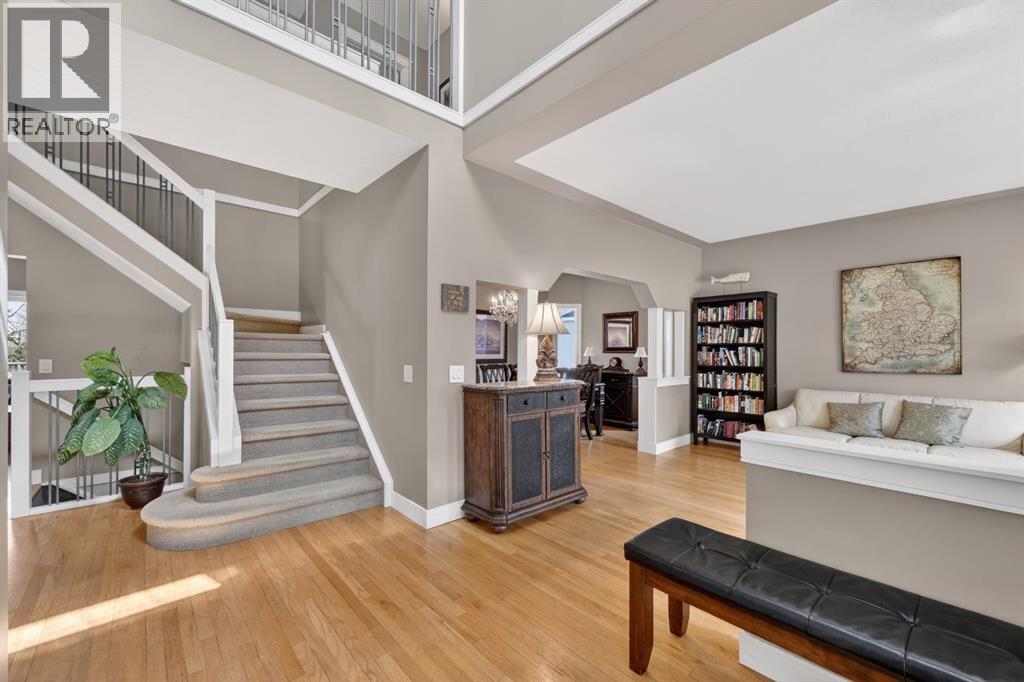 222 Diamond Drive SE