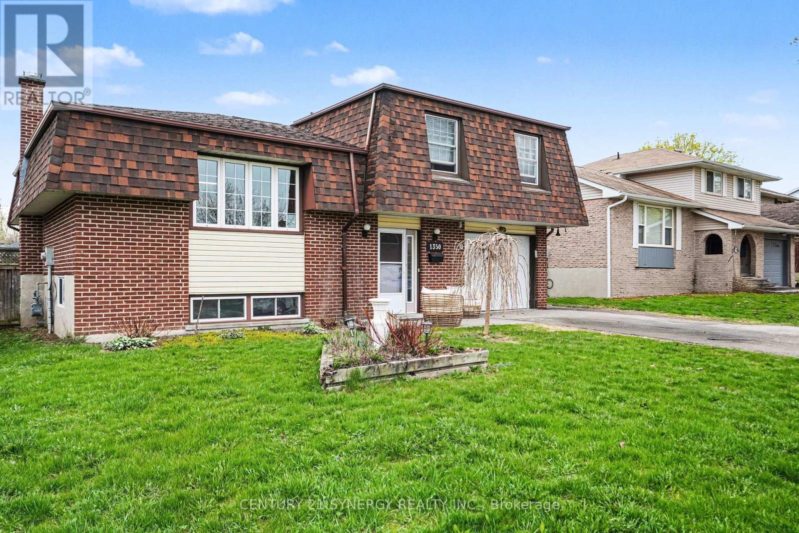 1350 LINDEN CRESCENT