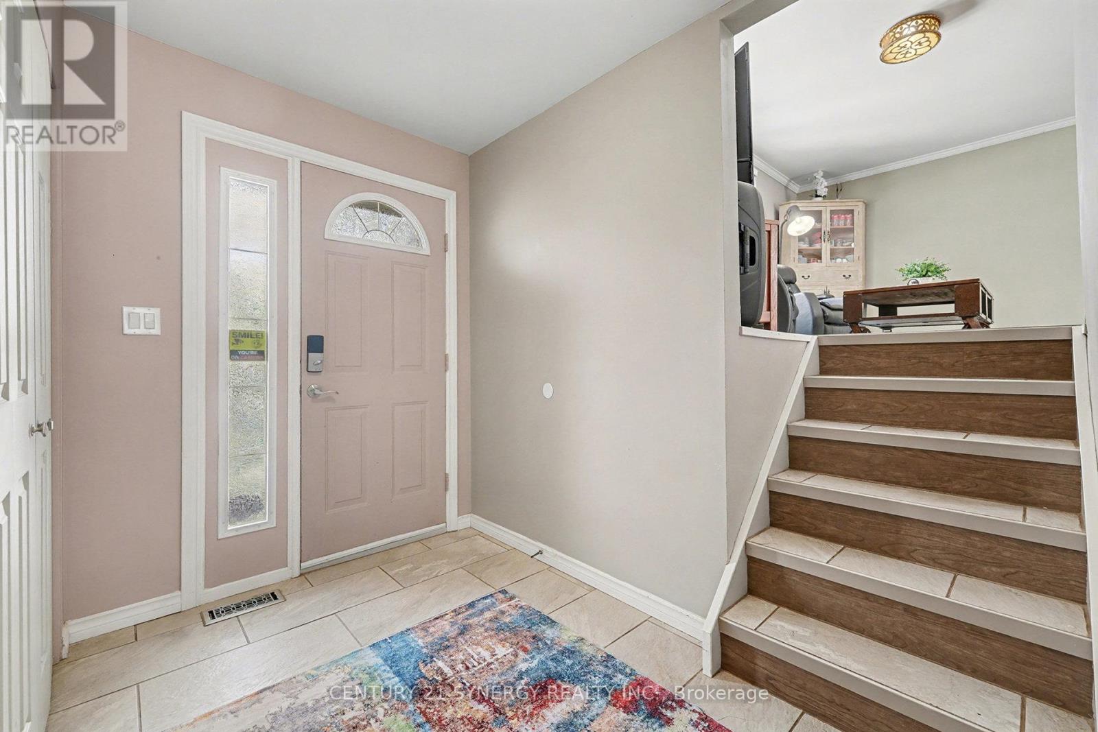 1350 LINDEN CRESCENT