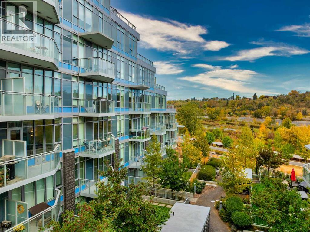 311, 138 Waterfront Court SW