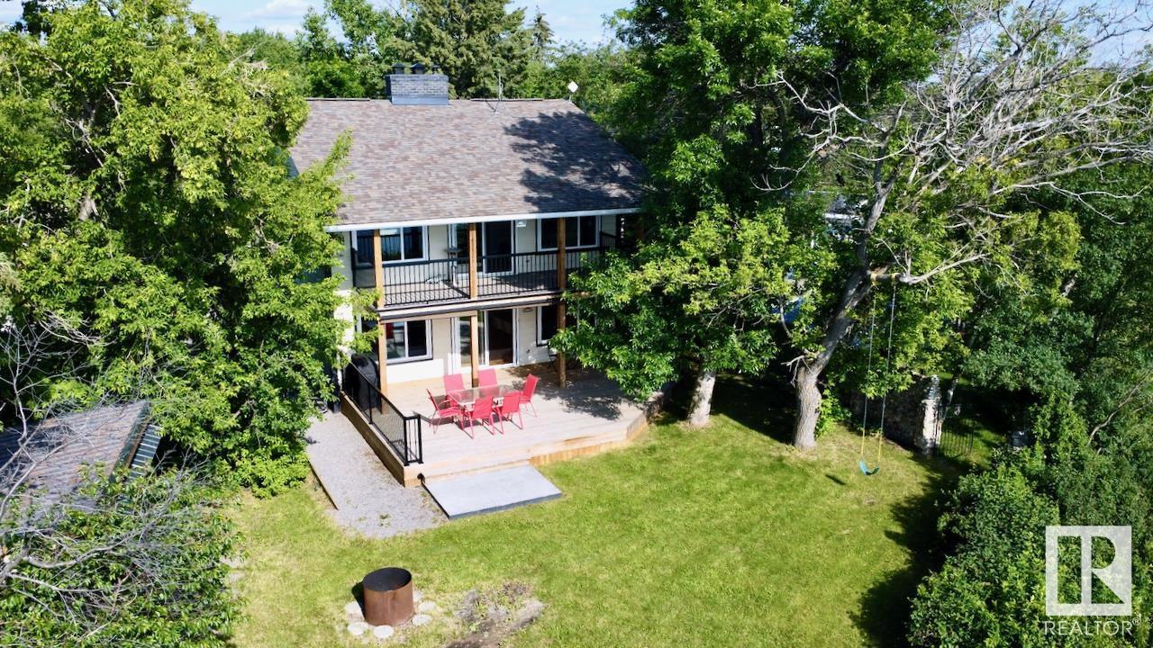 2 Gibbons AV
