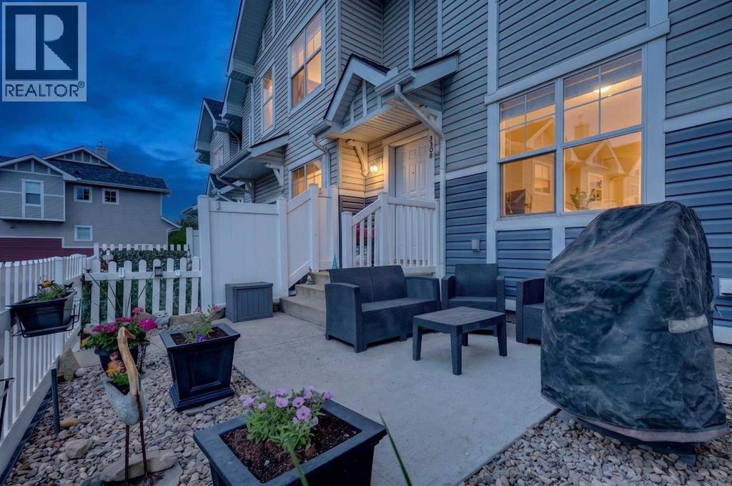 3308 New Brighton Gardens SE