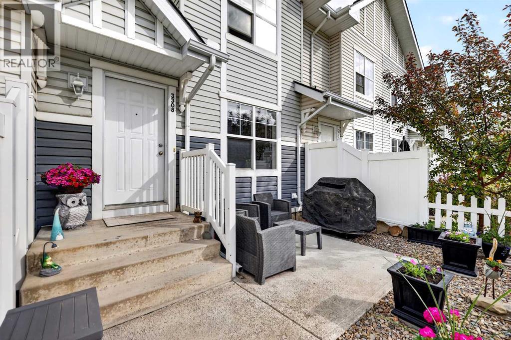 3308 New Brighton Gardens SE