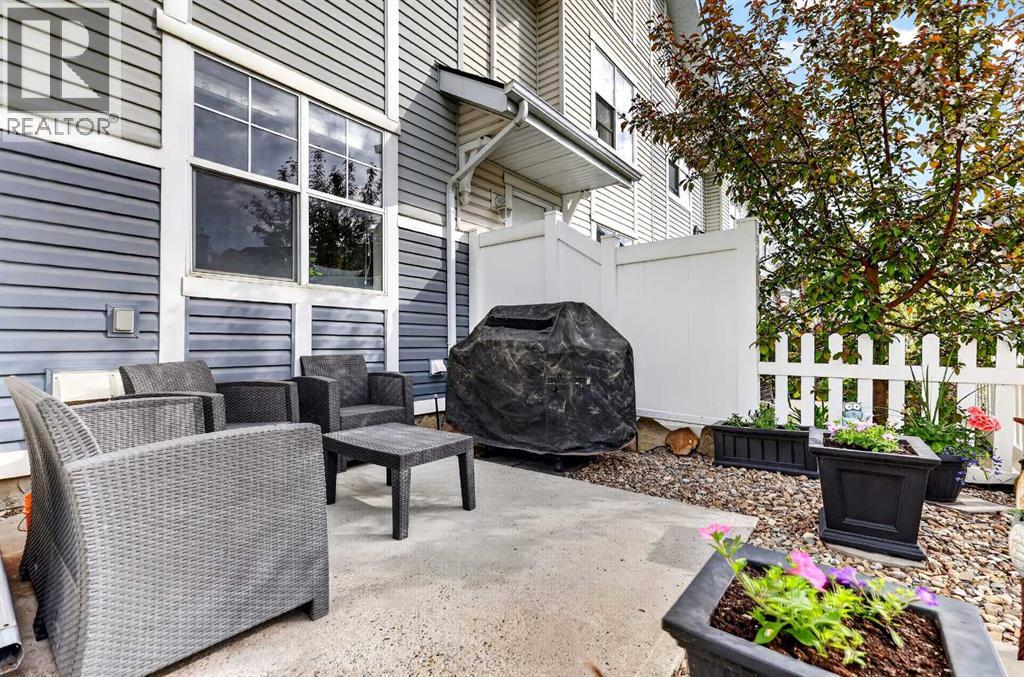3308 New Brighton Gardens SE