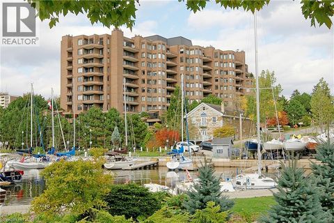 100 LAKESHORE Road E Unit# 201 Oakville ON L6J6M9