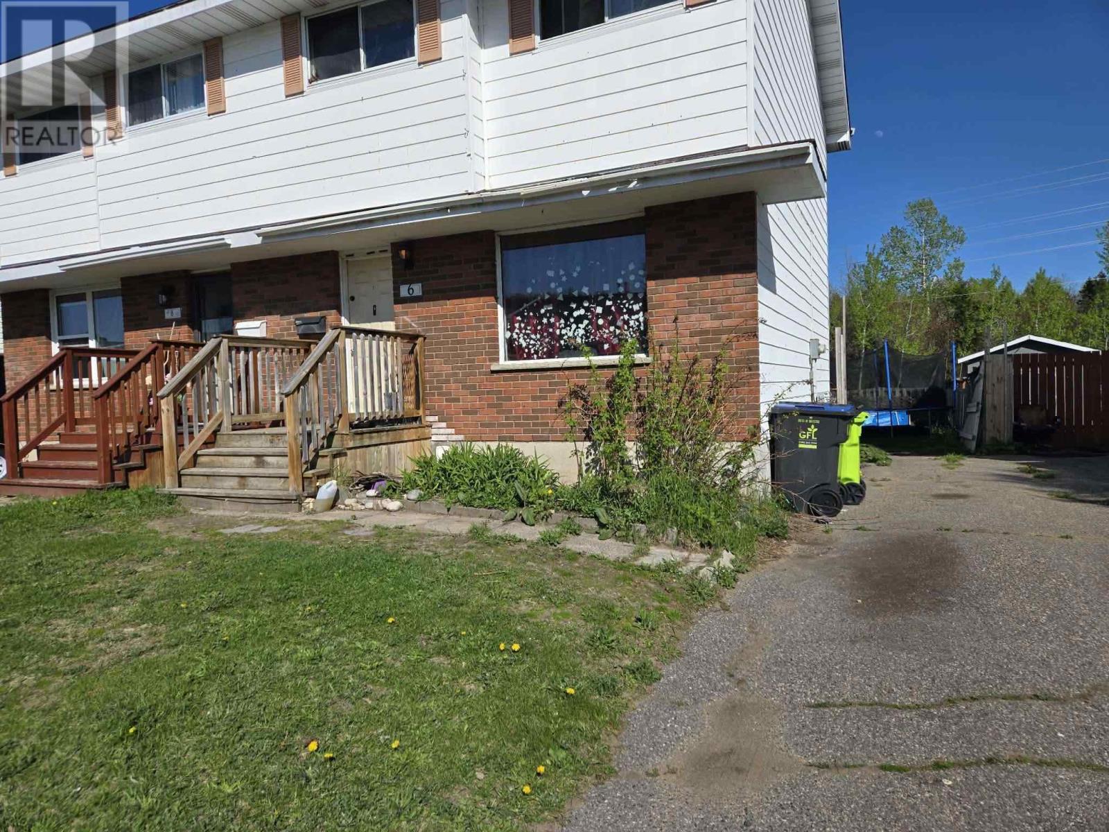 Photo 1 of 7 — 6 Copernicus DR, Sault Ste. Marie, ON P6A6H2
