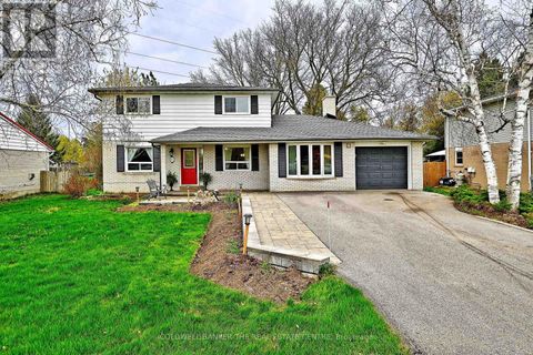 31 SUNRISE STREET East Gwillimbury (Holland Landing) ON L9N1H5