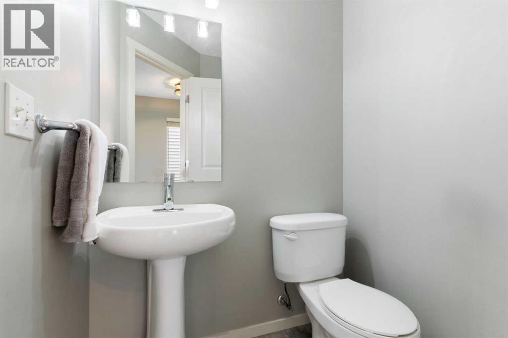 64 Sage Valley Drive NW