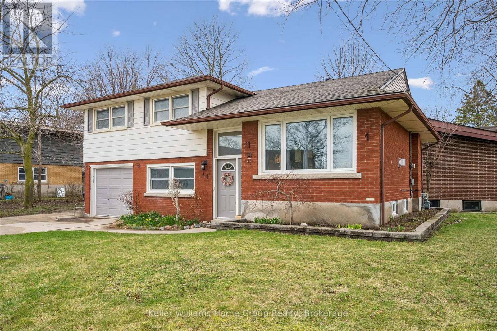 44 MEYER DRIVE