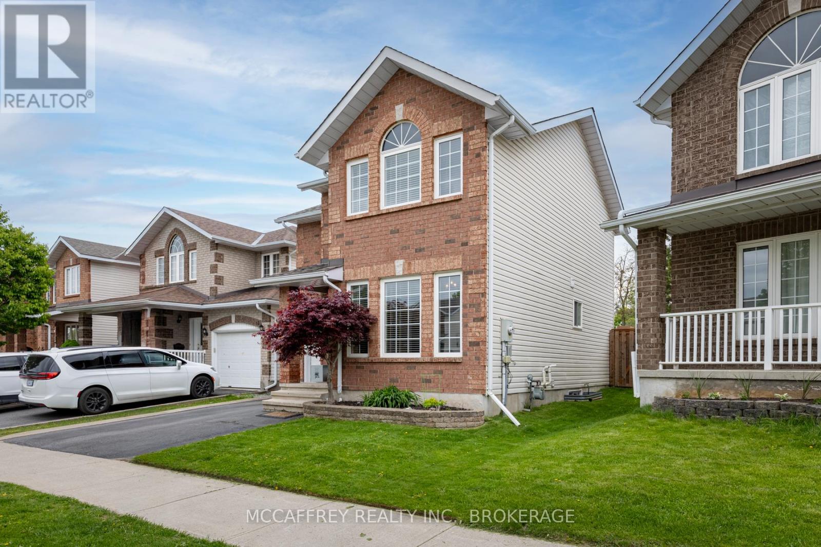 81 SCHOONER DRIVE