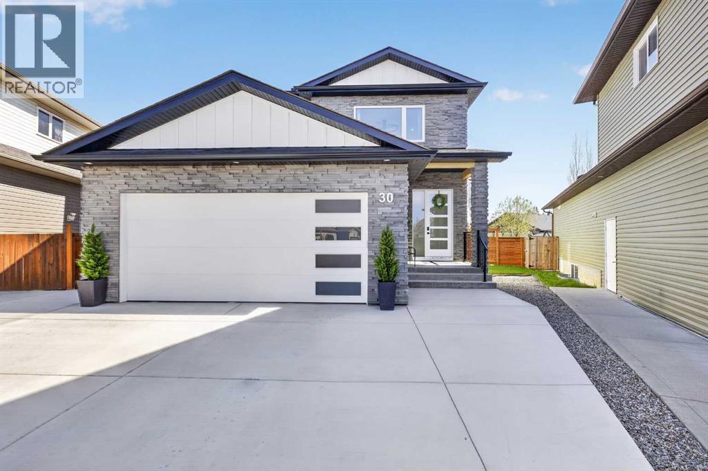 30 Silverstone Place