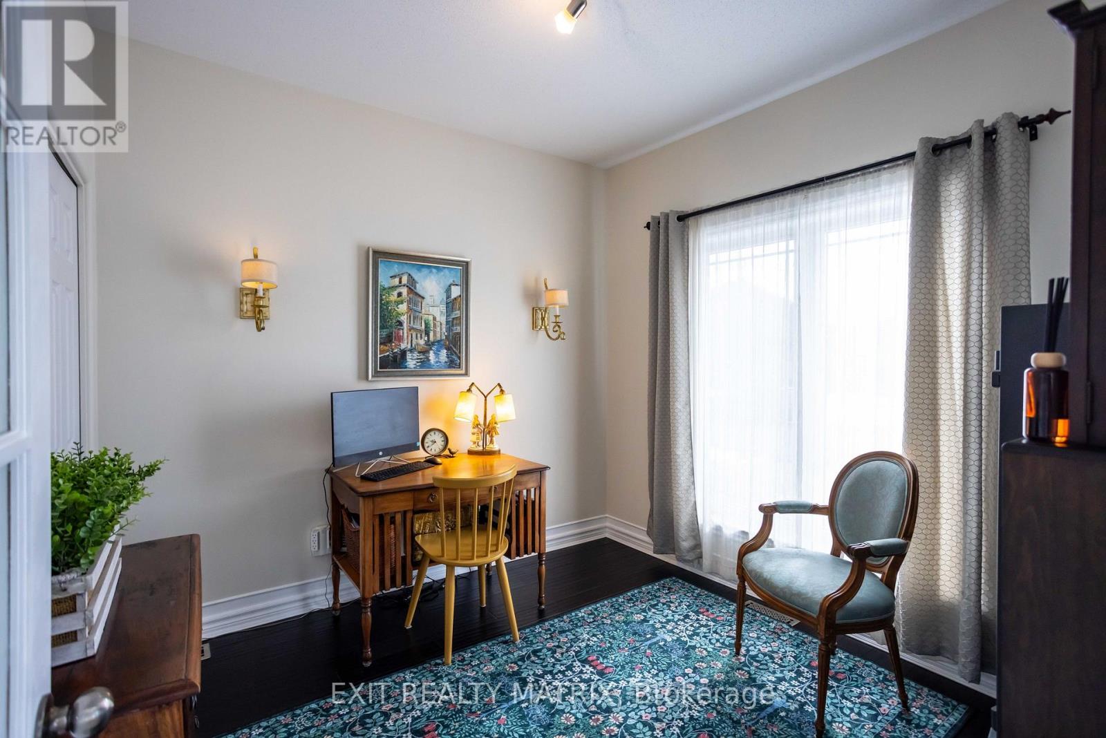 48 DE LA RIVE DRIVE