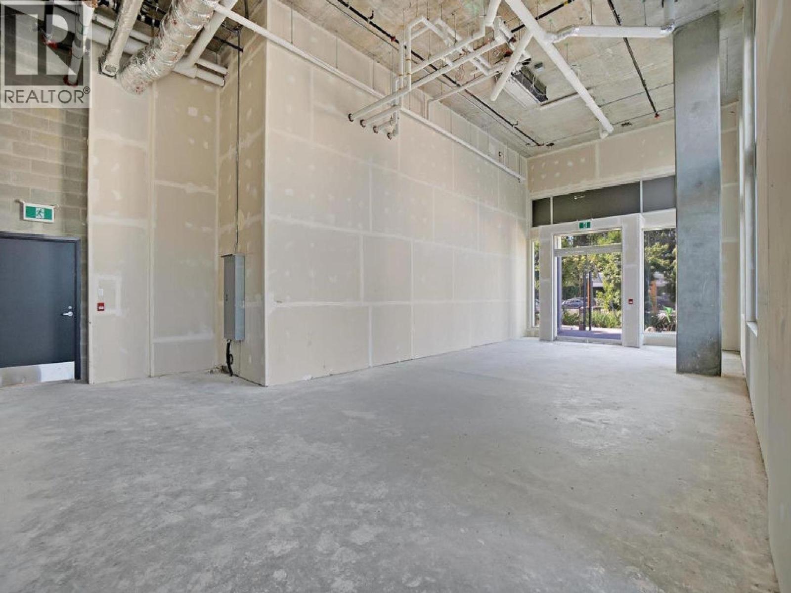 1611 CAPILANO ROAD