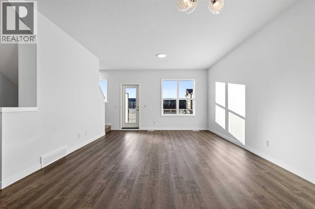 1023, 132 Red Embers Link NE