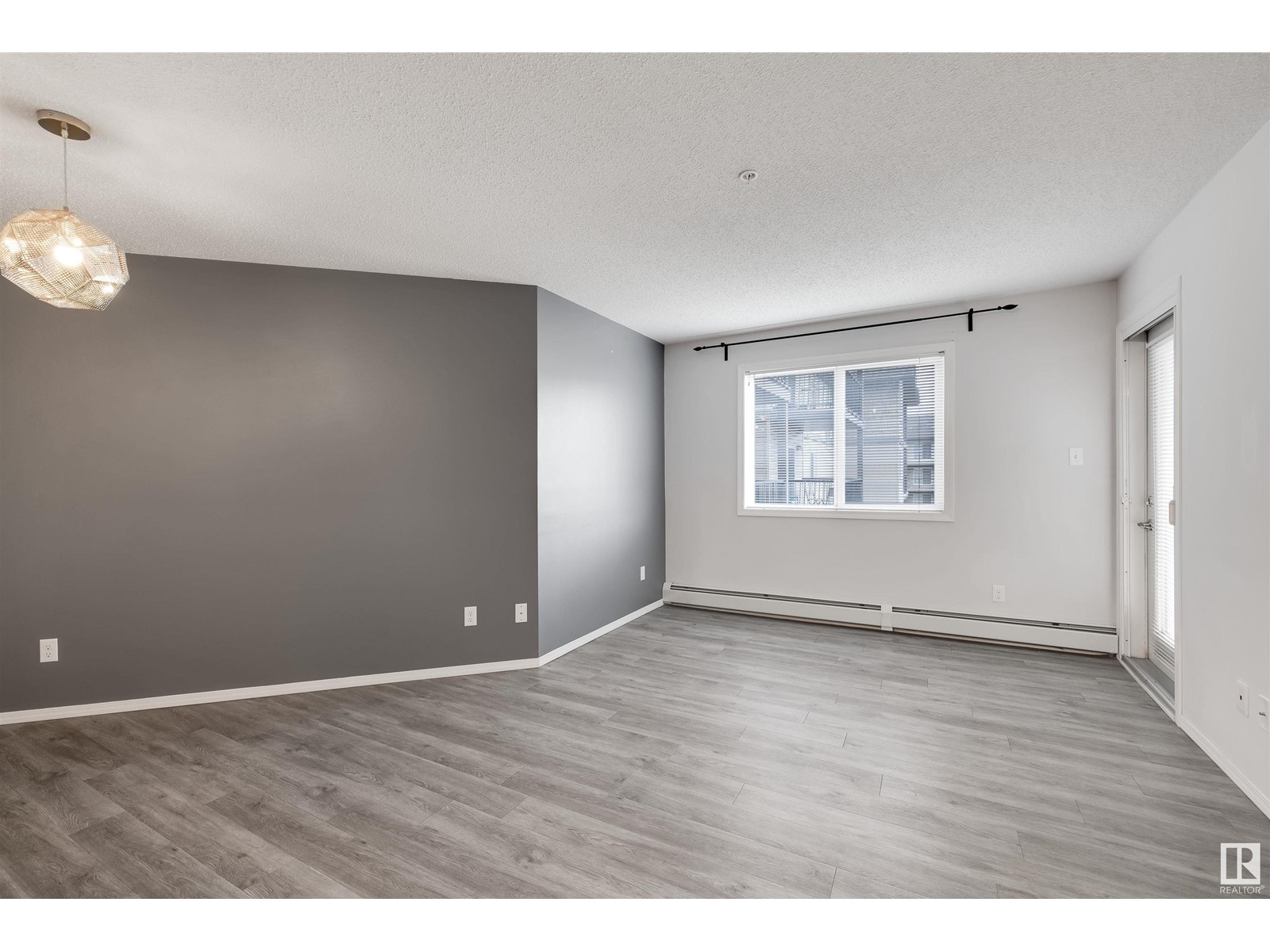 #340 301 CLAREVIEW STATION DR NW