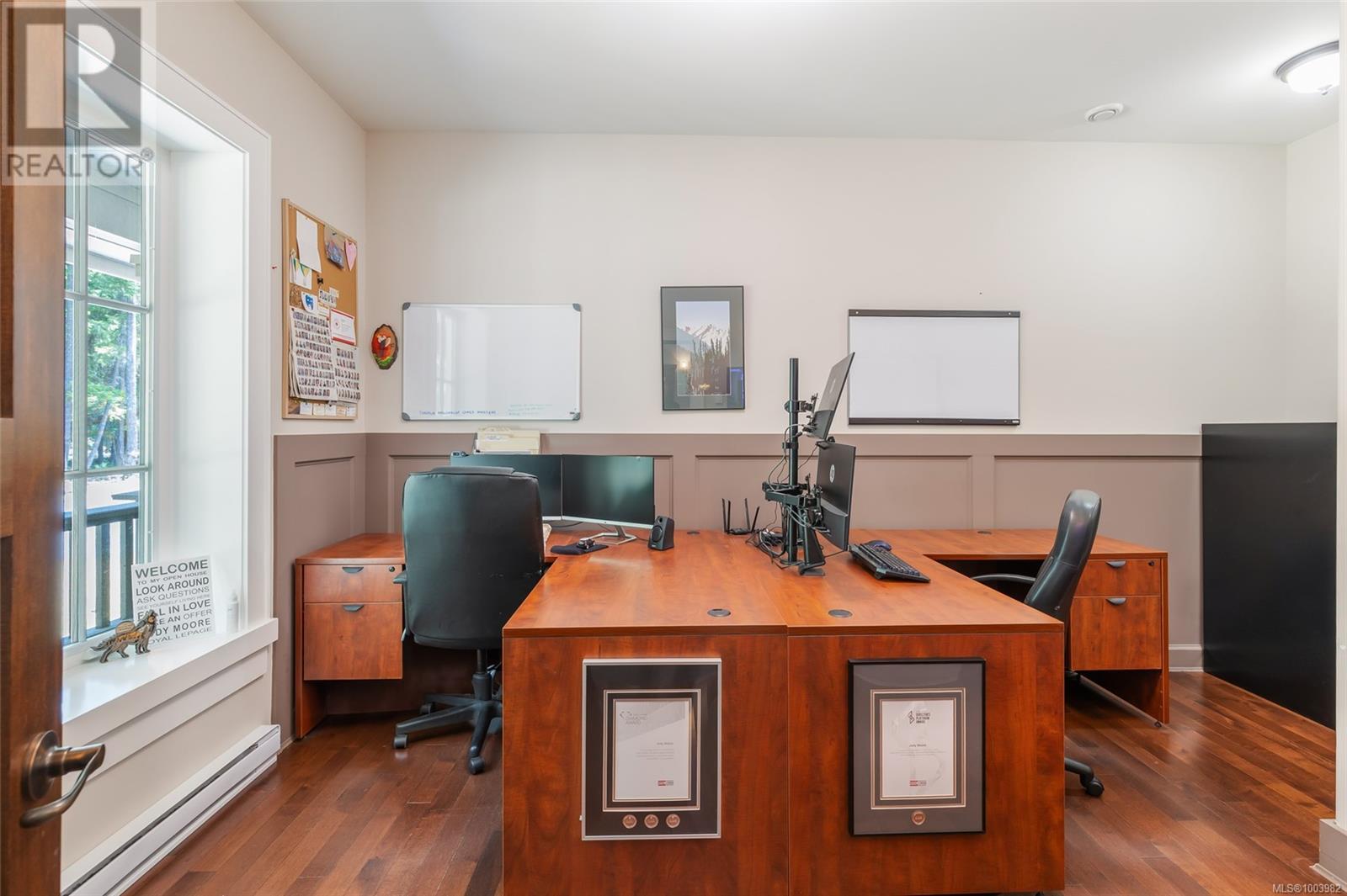 2200 Honey Wulff Close