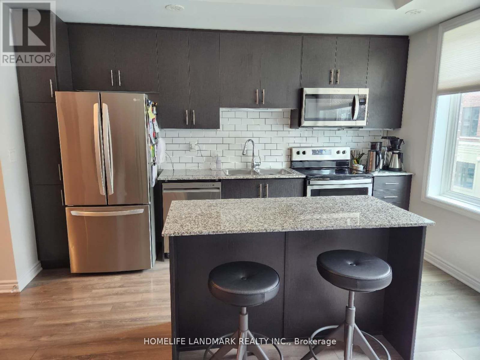 27 - 95 EASTWOOD PARK GARDENS