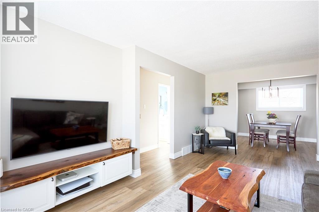 46 CEDARWOODS Crescent Unit# 27