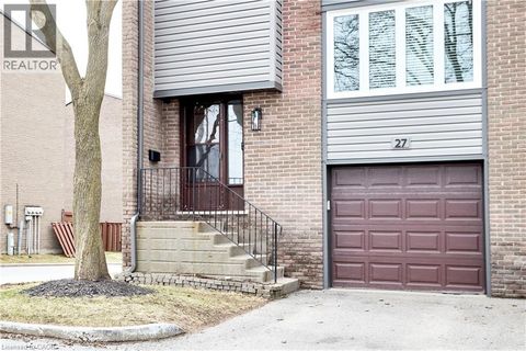 46 CEDARWOODS Crescent Unit# 27 Kitchener ON N2C2L7