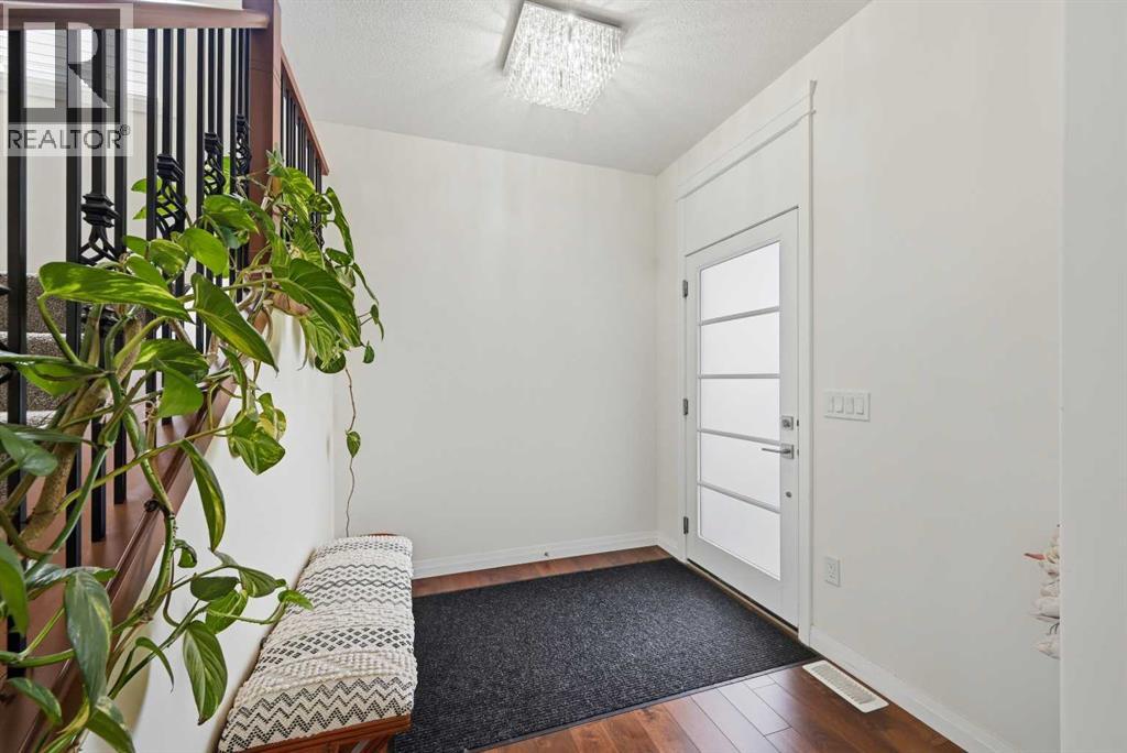 838 Edgefield Street