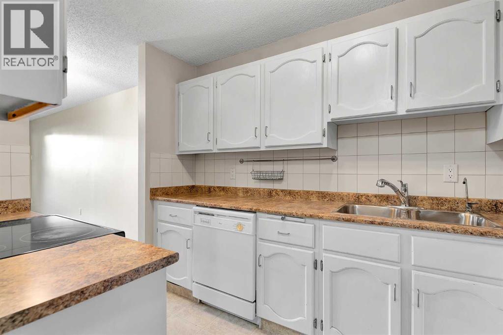 102, 611 67 Avenue SW