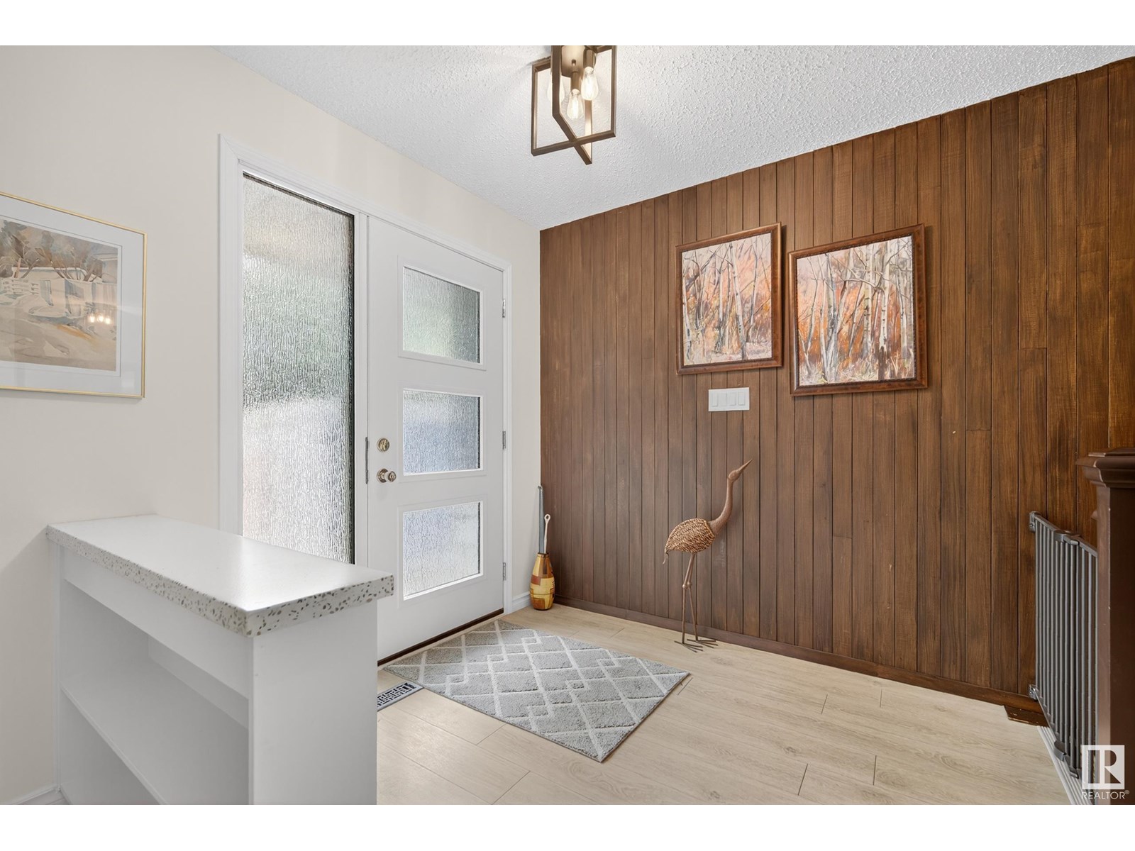 27 AMHERST CR