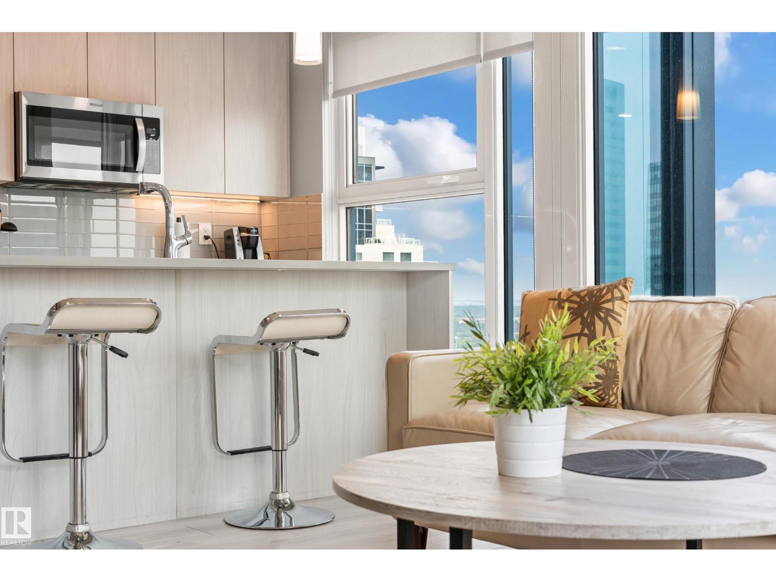 #2303 10180 103 ST NW