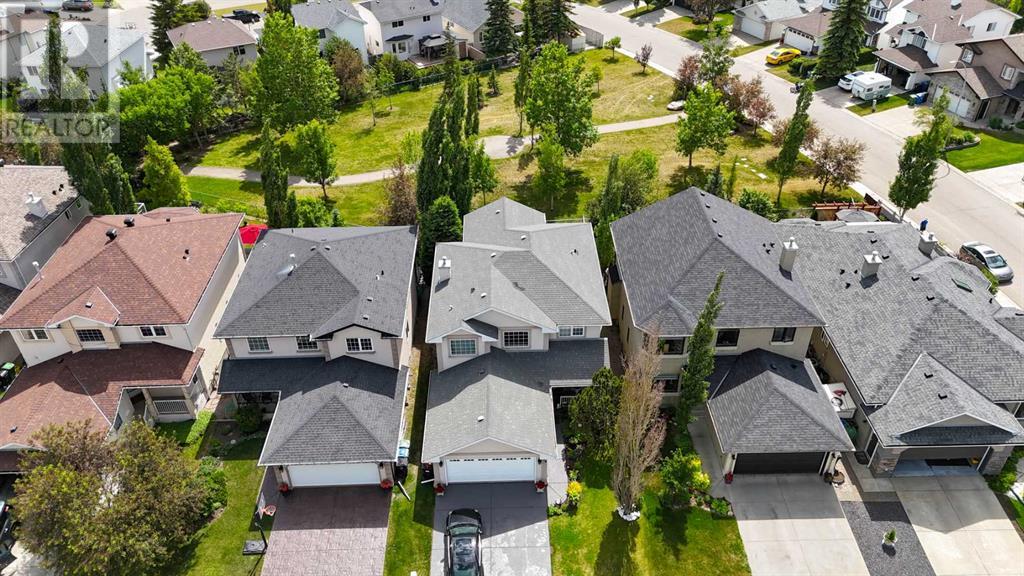 148 Scenic View Close NW