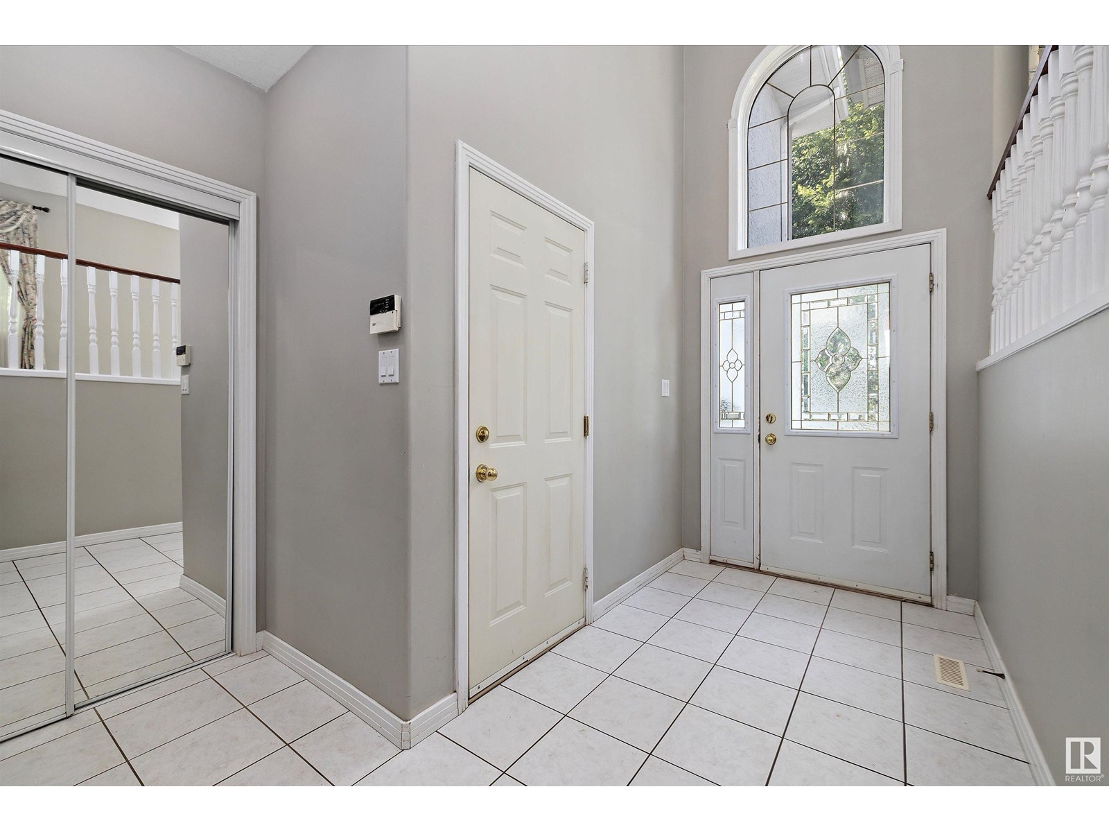 9733 150 ST NW