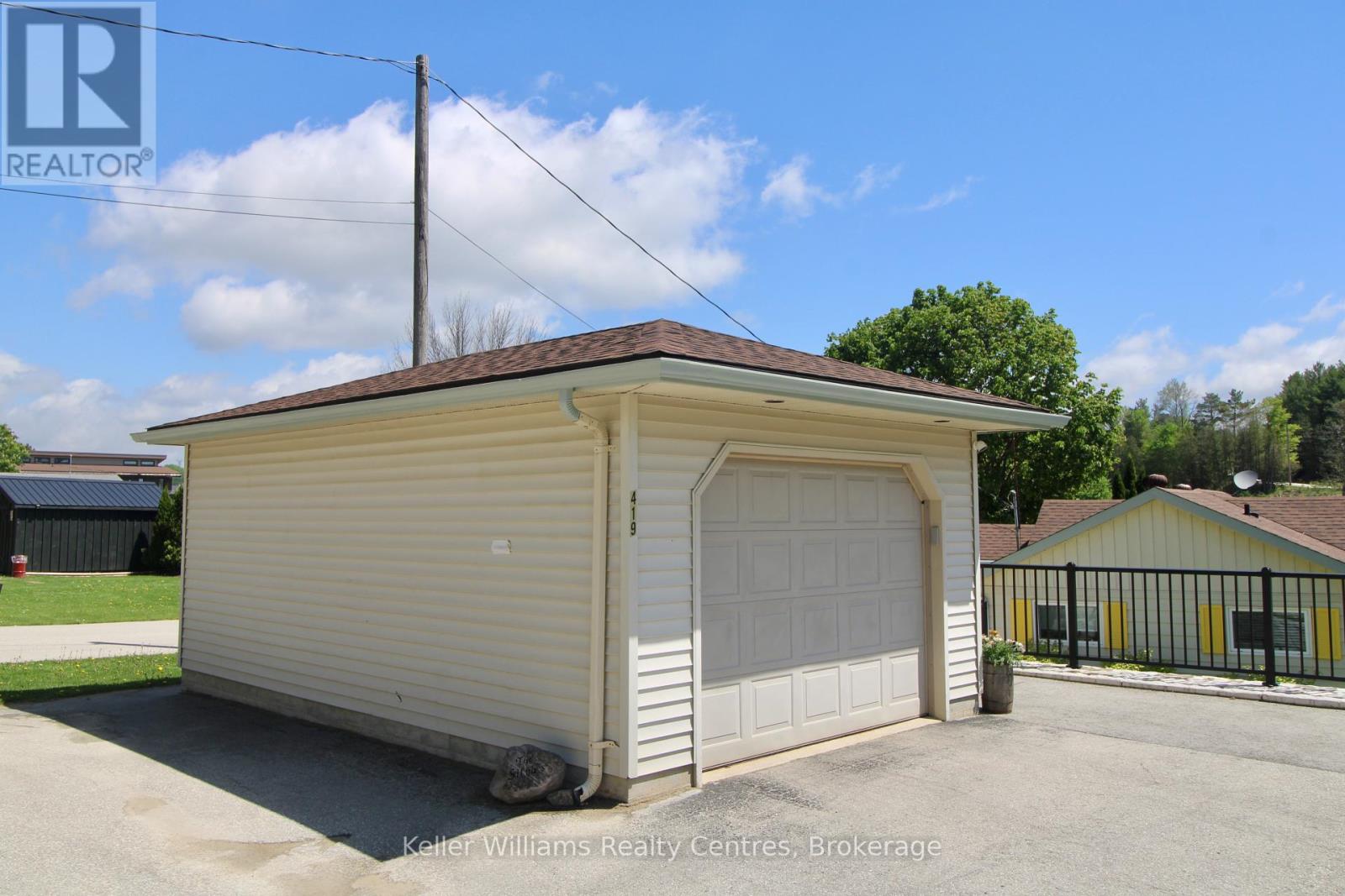 419 LAKE ROSALIND ROAD 4