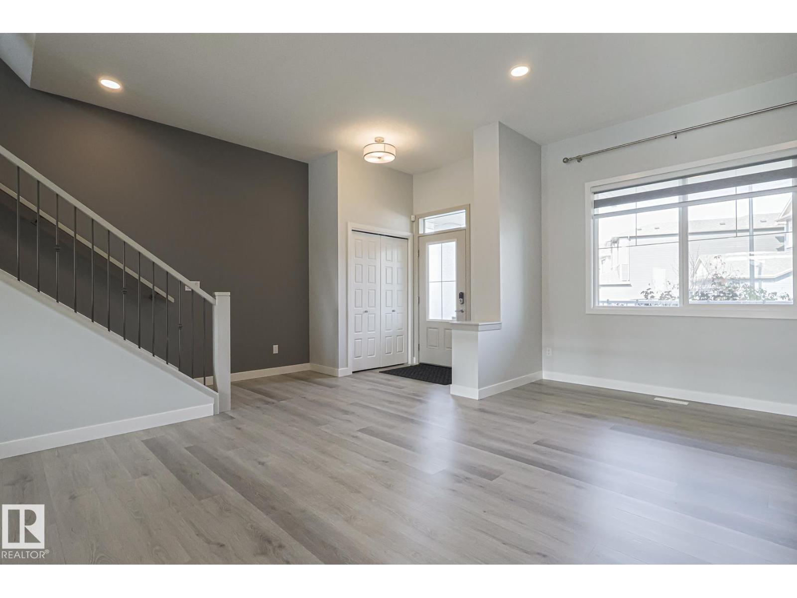 1653 PLUM CIRCLE CI SW