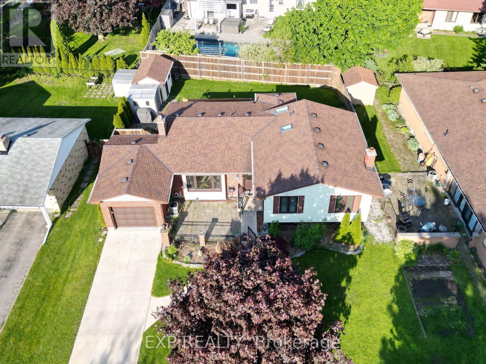 30 COWAN AVENUE