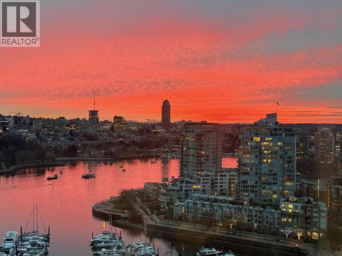 2706 1033 MARINASIDE CRESCENT Vancouver BC V6Z3A3