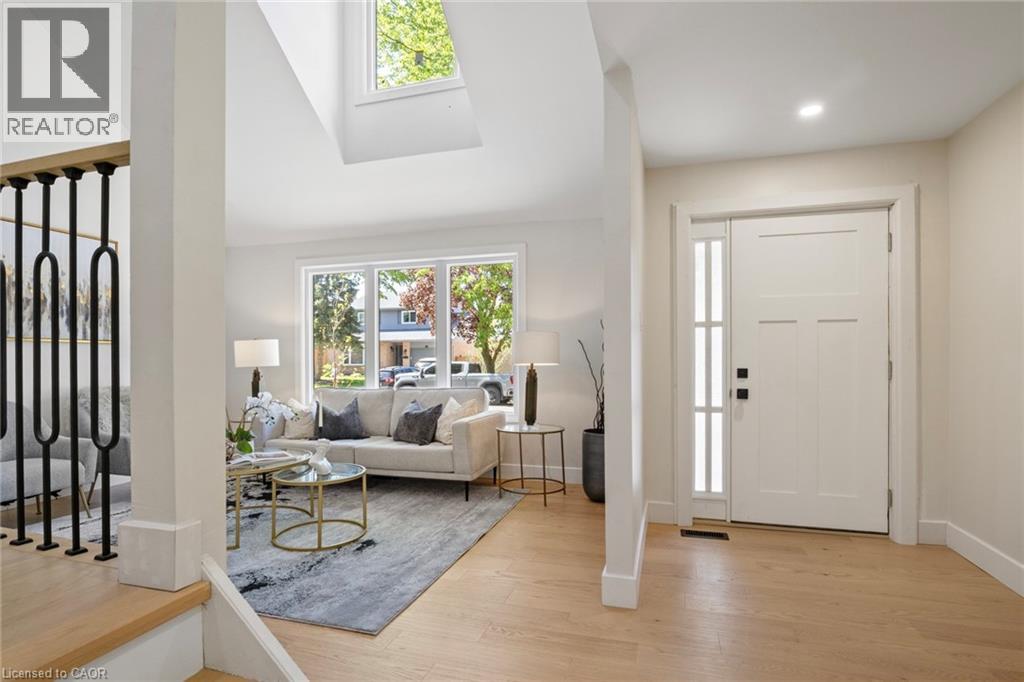 92 SCENIC WOOD Crescent