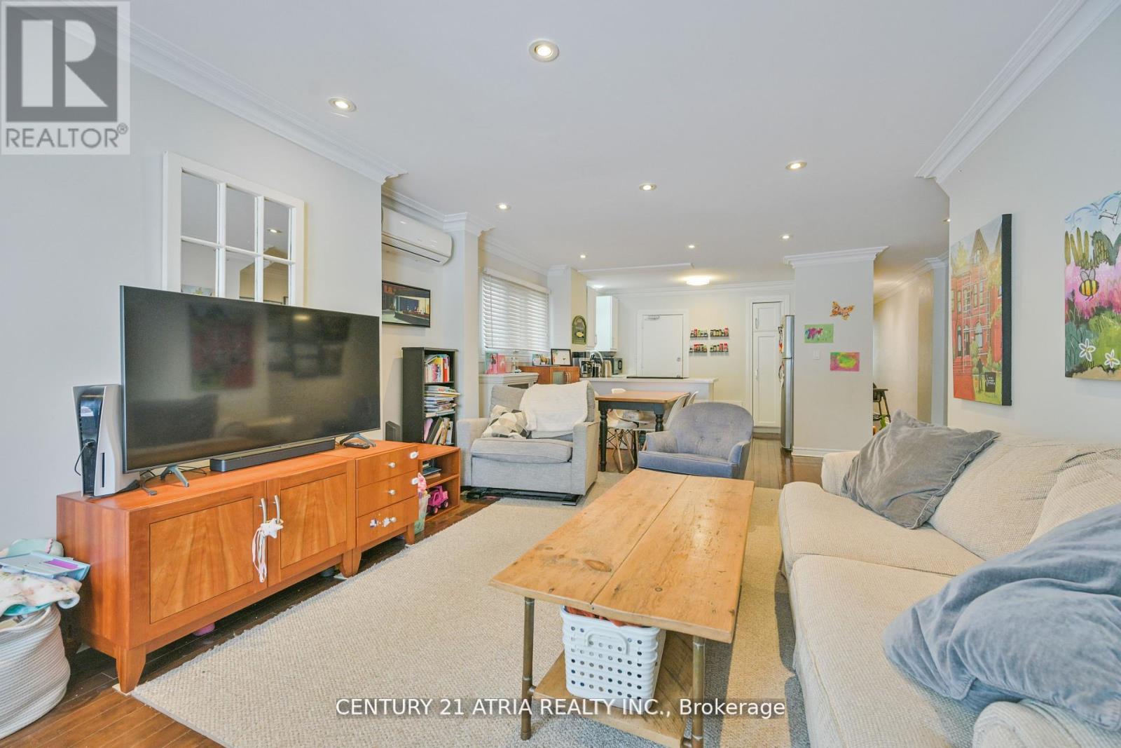 MAIN - 63 BURNABY BOULEVARD