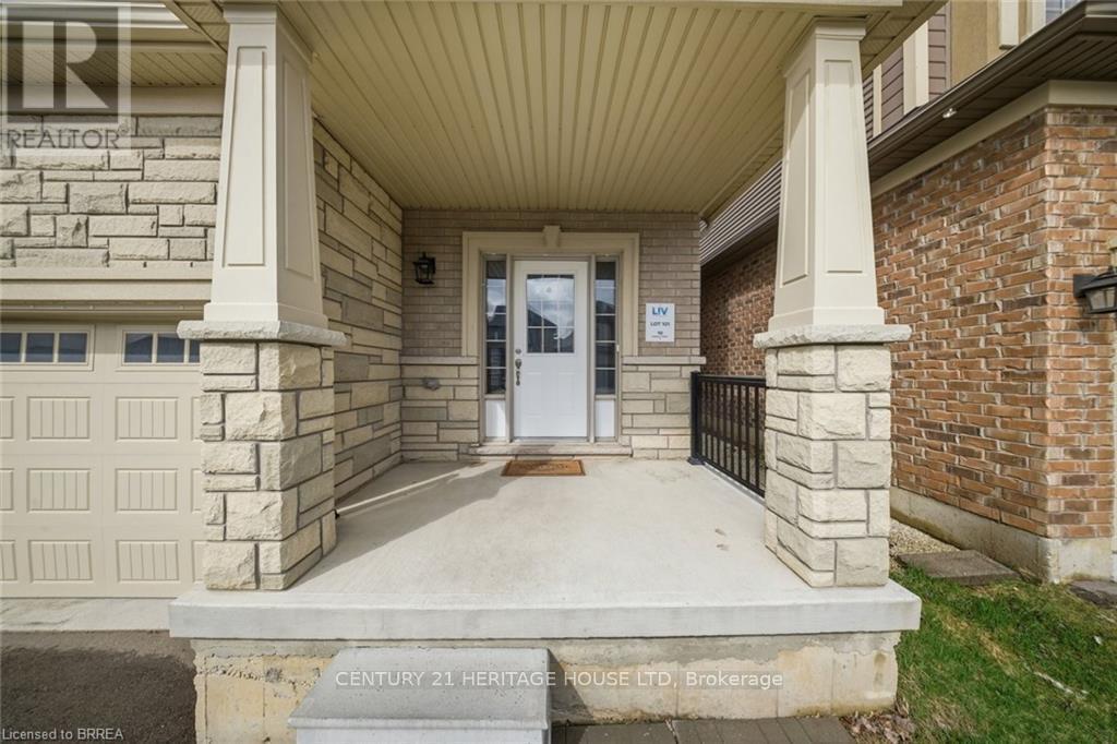 10 KNEALE STREET E
