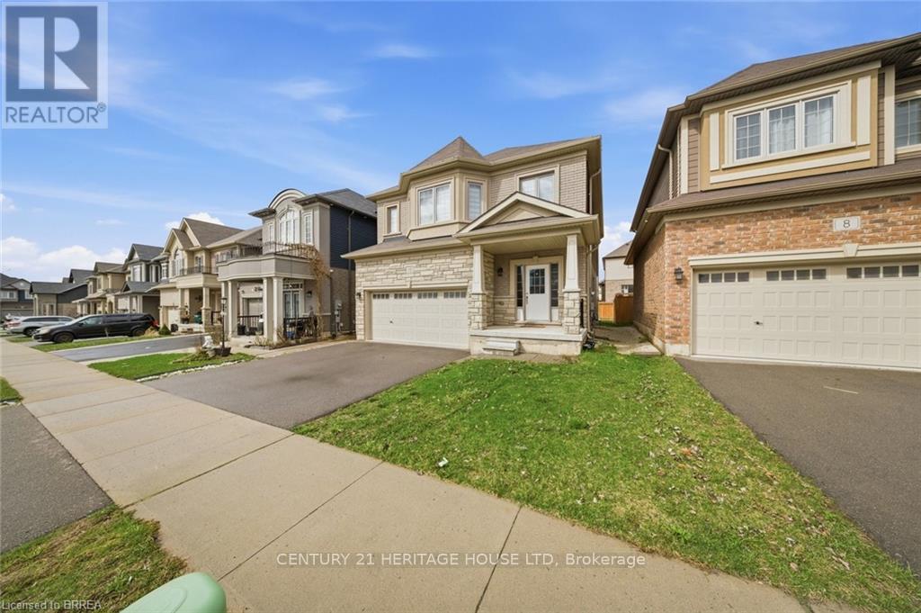 10 KNEALE STREET E
