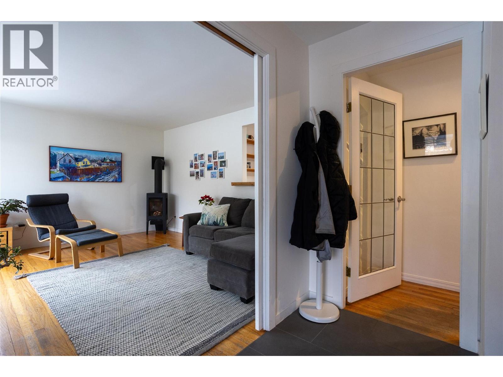 1420 Kootenay Street