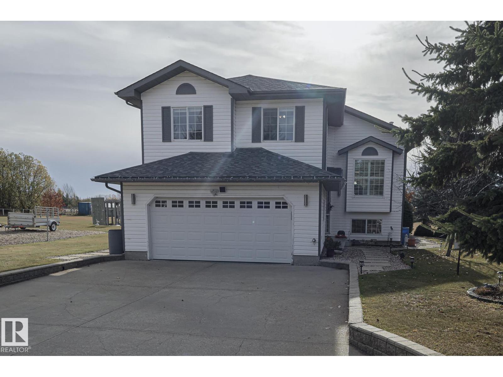 #38 56220 RGE ROAD 230