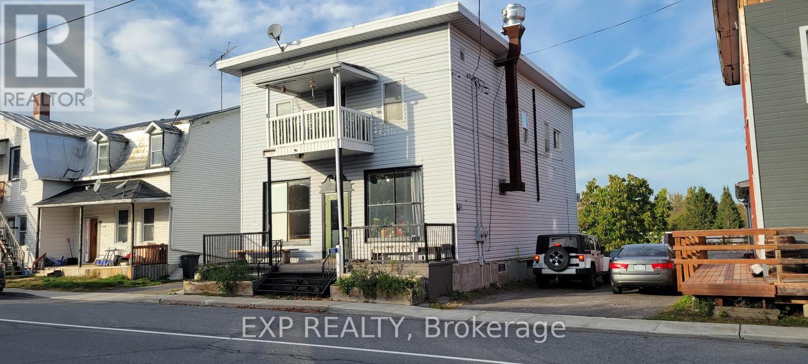 Photo 1 of 29 — 1085 LABROSSE STREET, Hawkesbury, ON K0B1P0