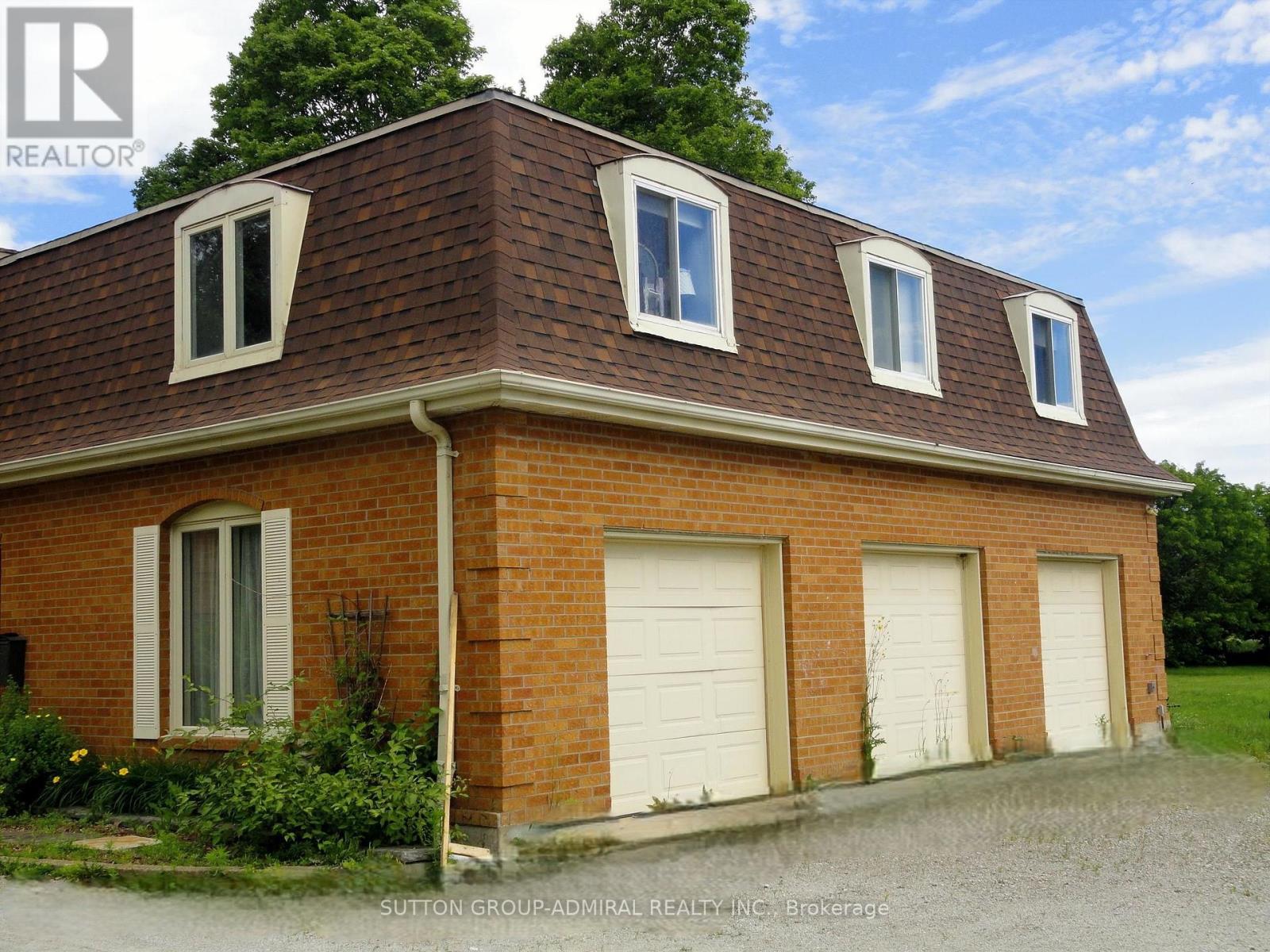 46 INGLEVIEW DRIVE