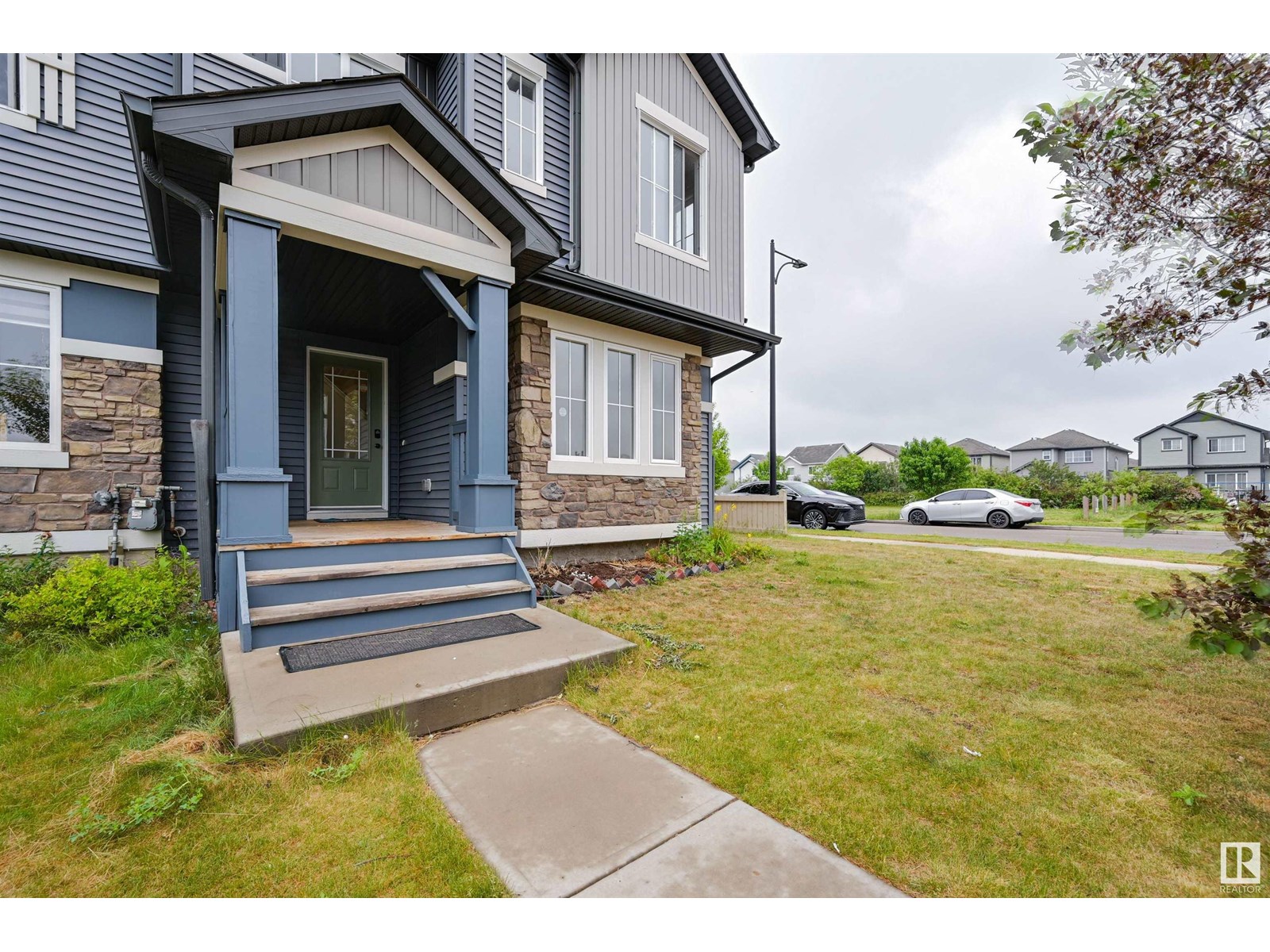 1807 52 ST SW