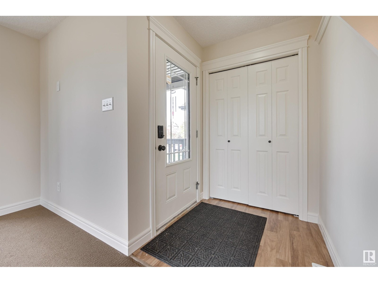 1807 52 ST SW