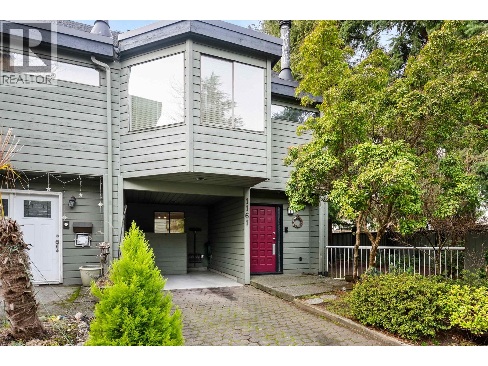 1161 FAIRWAY VIEWS WYND