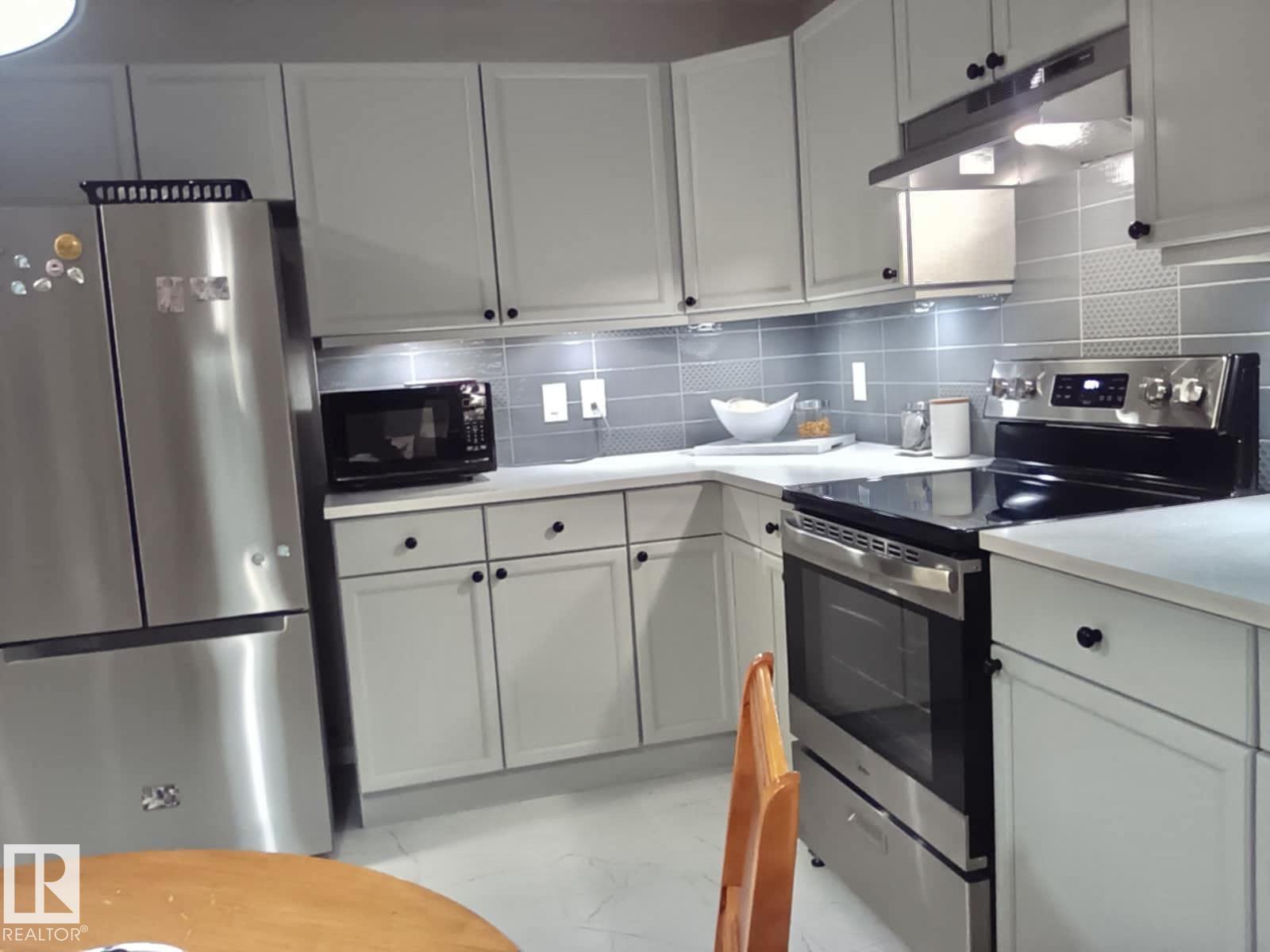 #135 592 HOOKE RD NW