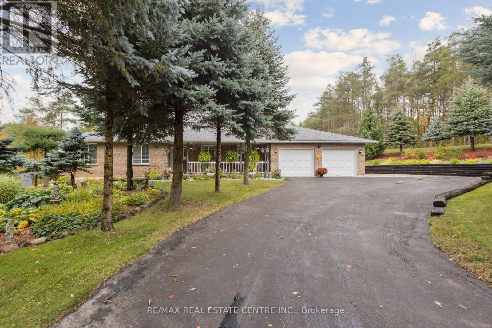 122769 GREY 9 ROAD
