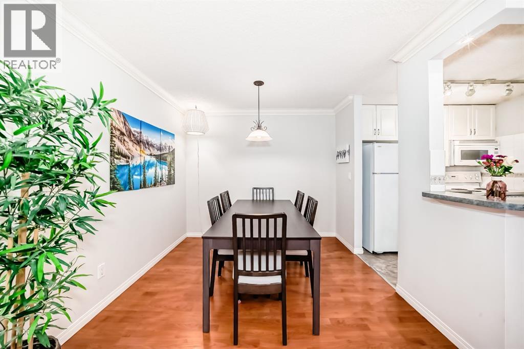 215, 727 56 Avenue SW